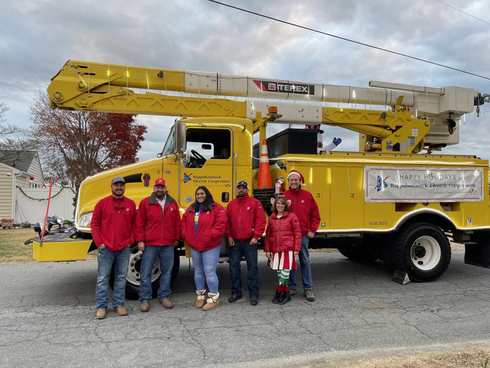 REC Shines Bright at Tappahannock Christmas Parade myrec